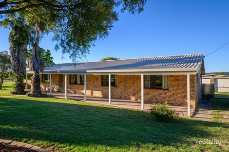 Property photo of 13 Johnson Street Rosenthal Heights QLD 4370