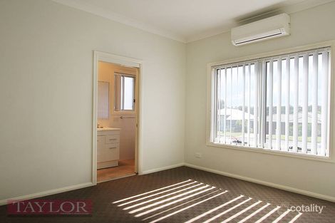 Property photo of 2/165 McMahon Way Singleton Heights NSW 2330