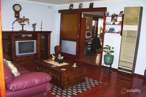 Property photo of 13 Matthew Close Keysborough VIC 3173