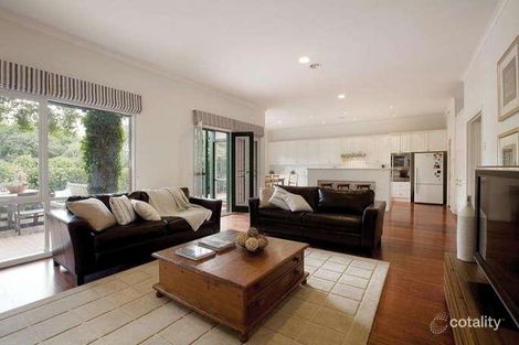 Property photo of 4 Olive Street Malvern East VIC 3145