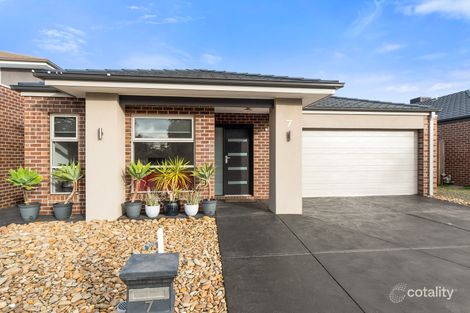 Property photo of 7 Tucker Boulevard Carrum Downs VIC 3201