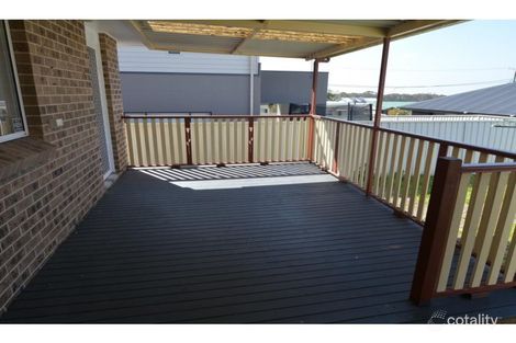 Property photo of 4 Sylvia Avenue Gorokan NSW 2263