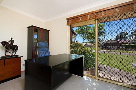 Property photo of 2 Lambeth Place Macgregor QLD 4109