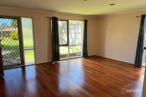 Property photo of 4 Mollisons Hill Hampton Park VIC 3976