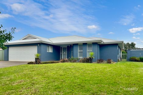Property photo of 24 Lachlan Way Dubbo NSW 2830