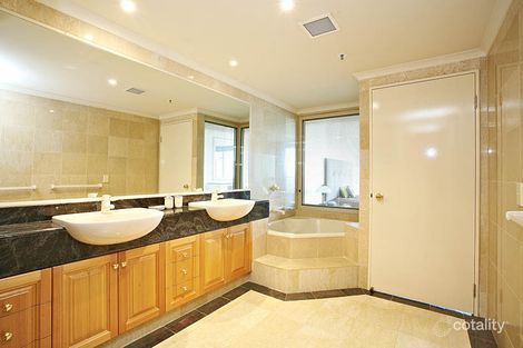 Property photo of 21/8 Goodwin Street Kangaroo Point QLD 4169