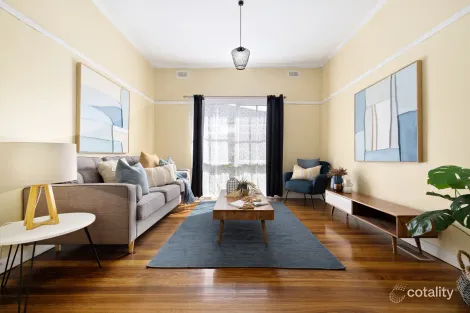 Property photo of 140 Wantirna Road Ringwood VIC 3134