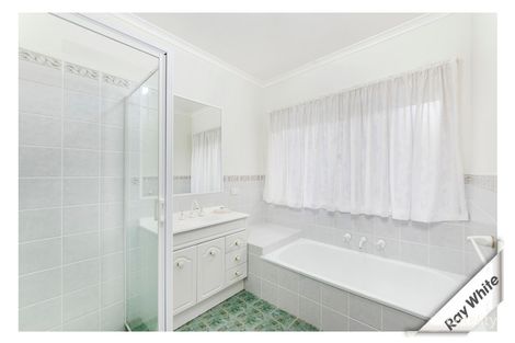 Property photo of 14 Clemenger Street Nicholls ACT 2913