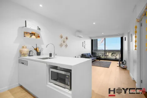 Property photo of 1307/245-251 City Road Southbank VIC 3006