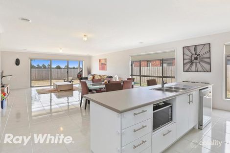 Property photo of 40 Whitecliff Way Armstrong Creek VIC 3217