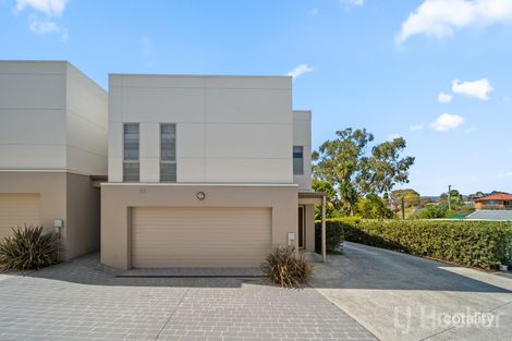 Property photo of 1/4 Cassidy Street Queanbeyan West NSW 2620