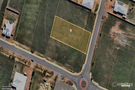 40 Polwarth Pde, Deepdale, WA 6532