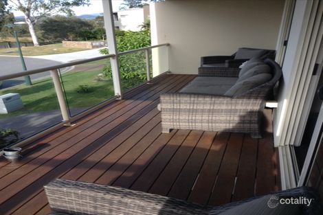 Property photo of 2/13 Entry Drive Merrimac QLD 4226