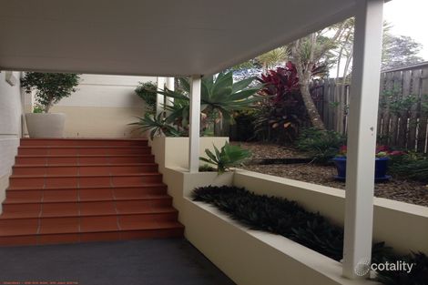 Property photo of 2/13 Entry Drive Merrimac QLD 4226