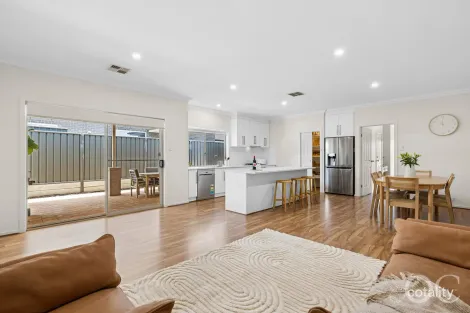 Property photo of 16 Burlington Road Hallett Cove SA 5158