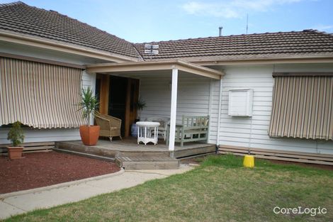 Property photo of 15 Robb Street East Bairnsdale VIC 3875