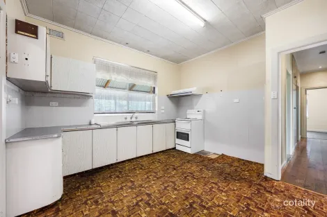 Property photo of 41 Vansittart Road Mount Gambier SA 5290