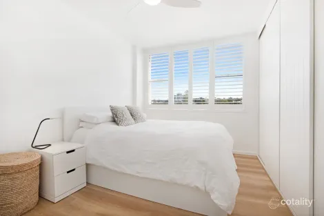Property photo of 30/84-88 Dee Why Parade Dee Why NSW 2099
