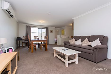 Property photo of 27 Elkridge Turn Meadow Springs WA 6210