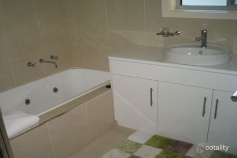 Property photo of 4 Megan Court Mount Gambier SA 5290