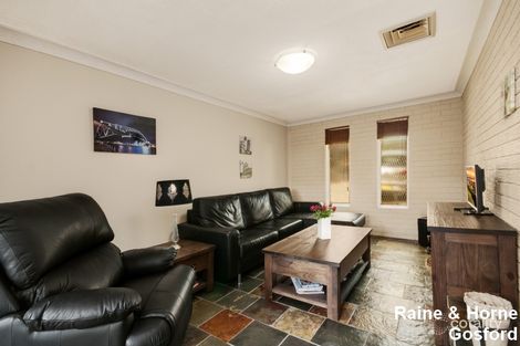 Property photo of 3 Sunland Place Wyoming NSW 2250