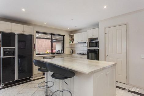 Property photo of 74 Langbourne Drive Narre Warren South VIC 3805