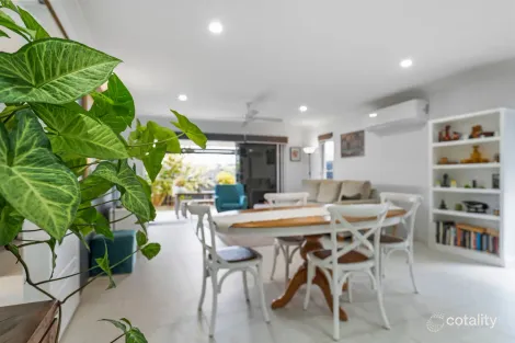 Property photo of 10 Octagonal Crescent Beaudesert QLD 4285