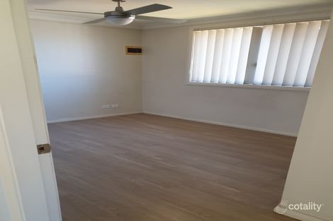 Property photo of 52 Lake Avenue Cringila NSW 2502
