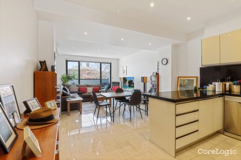 Property photo of 8/44 Myers Street Geelong VIC 3220