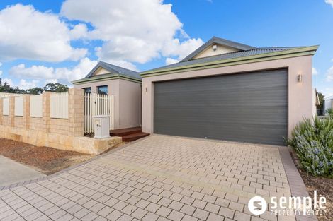 Property photo of 1/3 Peppermint Gardens Aubin Grove WA 6164