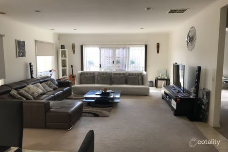Property photo of 25 Cranwell Square Caroline Springs VIC 3023