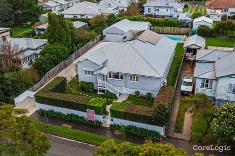 Property photo of 31 Bridge Street Mount Lofty QLD 4350