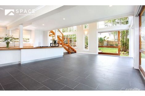 Property photo of 42 West Street Highgate Hill QLD 4101