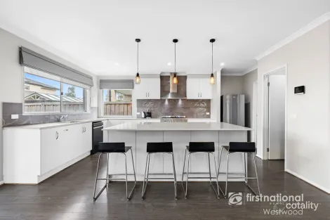 Property photo of 29 Jindalee Way Werribee VIC 3030