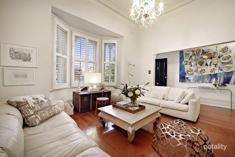 Property photo of 21 Madden Street Albert Park VIC 3206