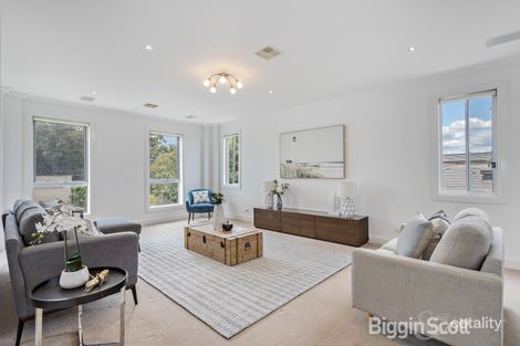 Property photo of 8 Willow Avenue Glen Waverley VIC 3150