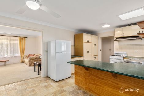 Property photo of 27 Collins Parade Hackham SA 5163