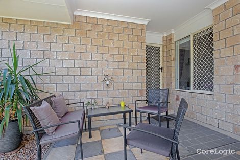 Property photo of 2/14 Cranberrie Crescent Pimpama QLD 4209