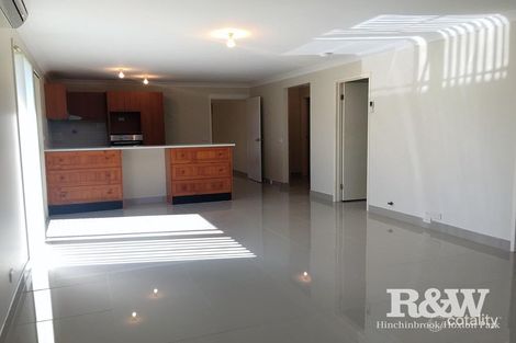 Property photo of 3 Dilston Close West Hoxton NSW 2171