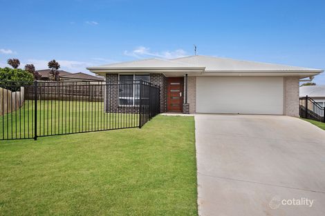 26 Wareena Cres, Glenvale, QLD 4350