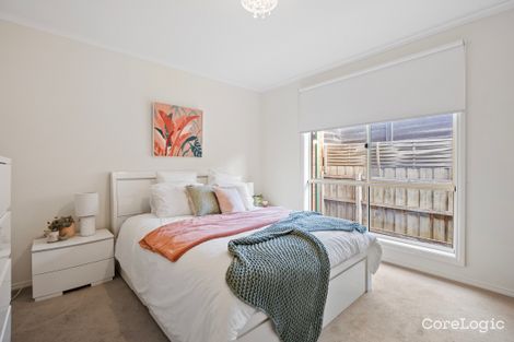 Property photo of 3 Alan Place Rowville VIC 3178