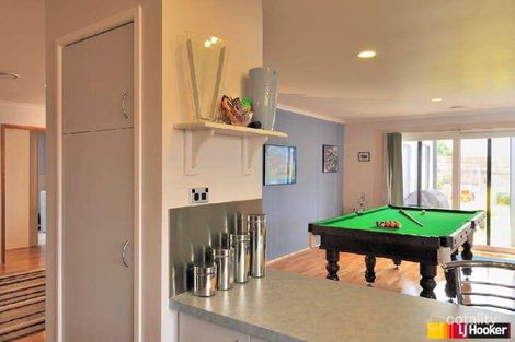 Property photo of 10 Hillview Rise Hampton Park VIC 3976