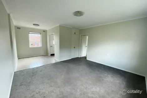 3/21-23 Marlene Cres, Greenacre, NSW 2190