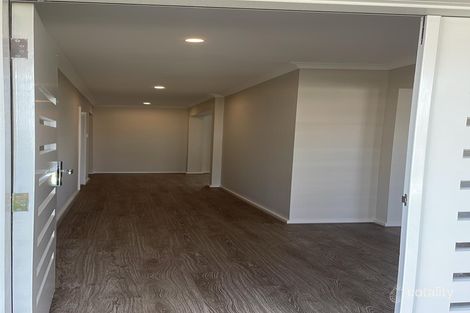 Property photo of 81 Castlecrag Way Strathtulloh VIC 3338