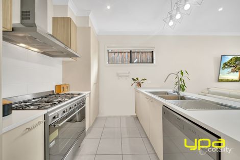 Property photo of 9 Tanika Circuit Croydon VIC 3136