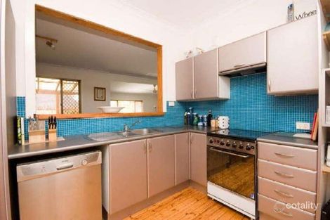 220 Ravenscar St, Doubleview, WA 6018