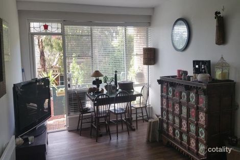 Property photo of 8/32 Ormond Road Elwood VIC 3184