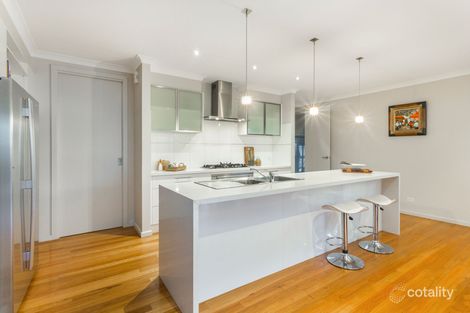 Property photo of 24 Bronwyn Court Spring Gully VIC 3550