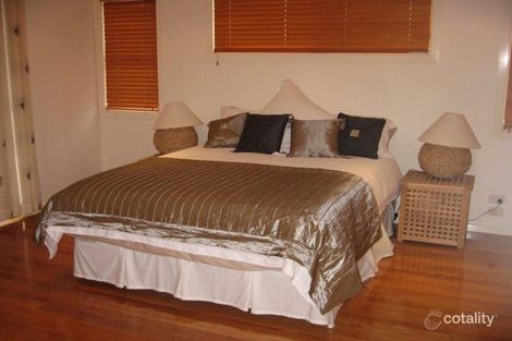Property photo of 9 Doeblin Drive South Stradbroke QLD 4216