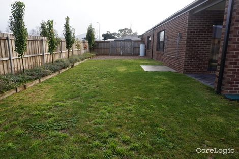 Property photo of 5 Jasmine Crescent Ballan VIC 3342